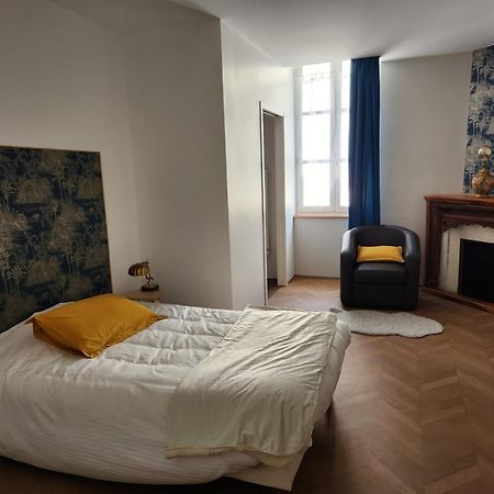 La Grenette Bed & Breakfast Шарол Екстериор снимка